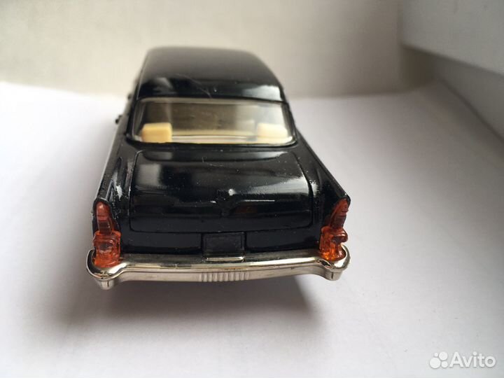 Модель Чайка газ 13 А15