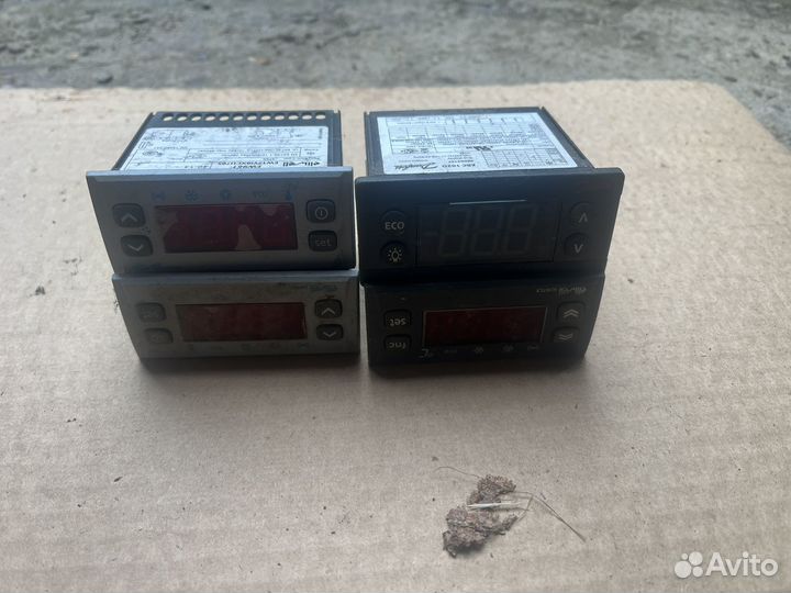 Запчасти для ремонта витринных холодильников