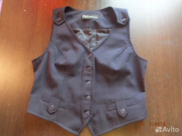 Жилетка школьная