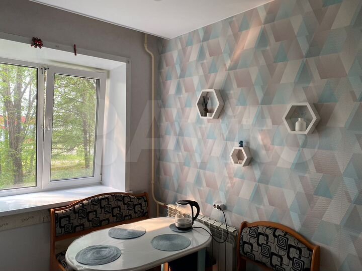 2-к. квартира, 50 м², 1/5 эт.