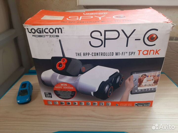 Игрушка робот