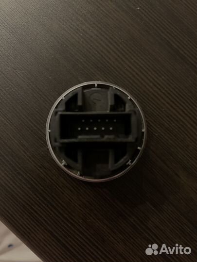 Кнопка запуска двигателя старт стоп бмв е87