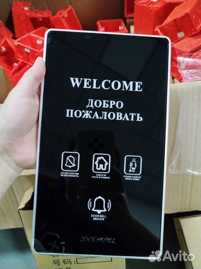 Инфопанель сенсорная для гостиничнего номера