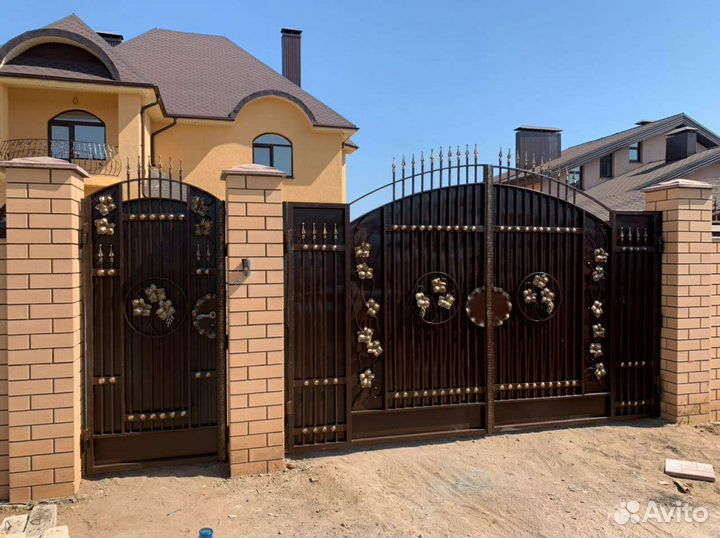 Ворота кованые распашные