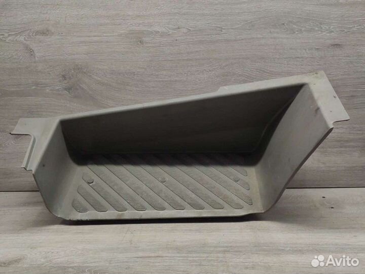 Подножка Mercedes Sprinter W901