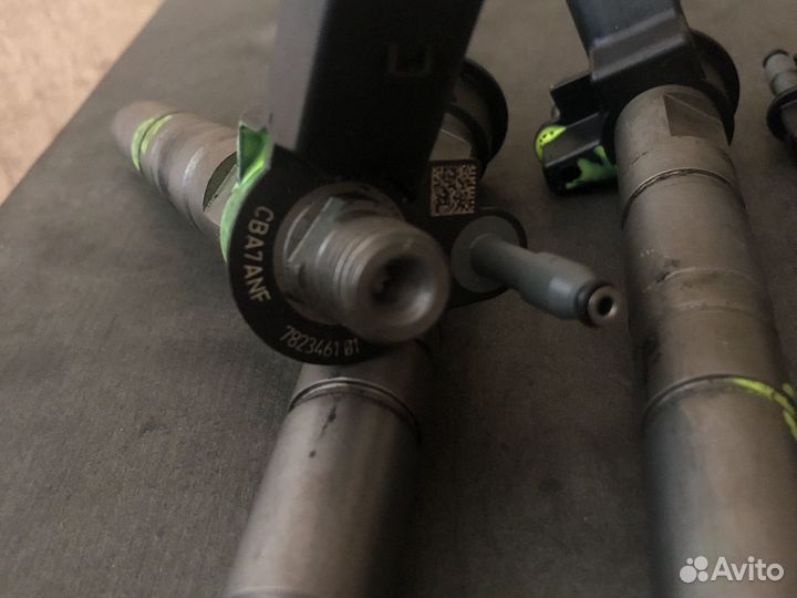 Форсунка N47 2.5d 13537823461 Bosch 0445117030