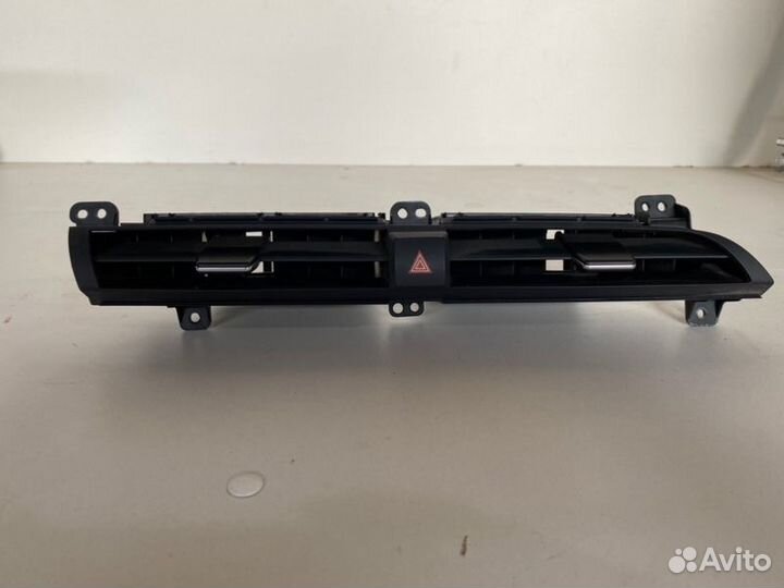 Воздуховод центральный Toyota Camry V70 2018-2021