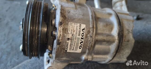 Компрессор кондиционера Volvo S60 2 xc60 31418490