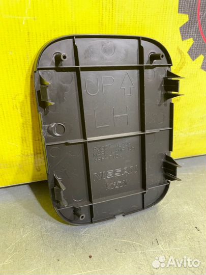 Заглушка багажника левая Nissan Patrol Y62 5.6