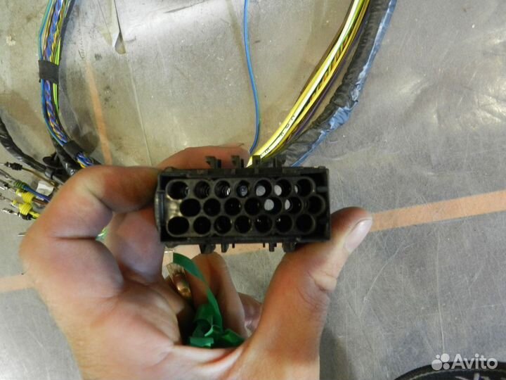 Ремонтный пучок проводов передний левый - BMW5 F10