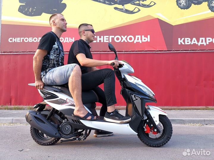 Скутер X-motors city PRO тюмень