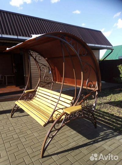 Садовые качели кованые