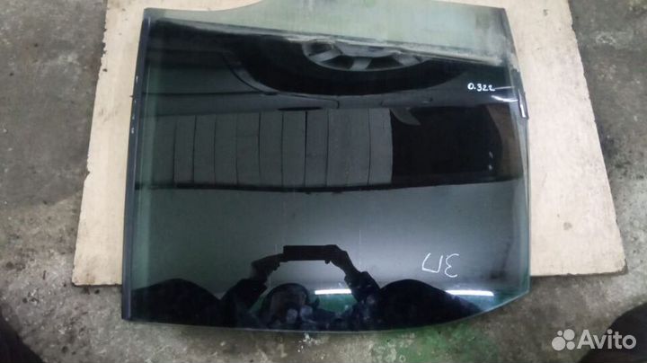 Стекло двери заднее правое левое Opel Omega B