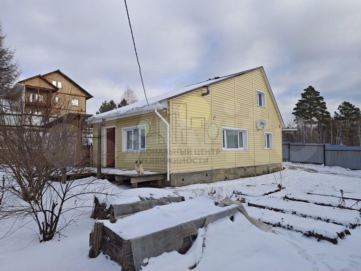 Дом 89,7 м² на участке 8 сот.