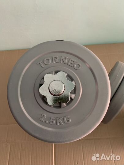Гантели разборные Torneo по 2,5 кг. Новые