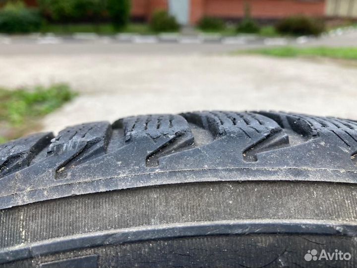 Michelin Latitude Alpin LA2 255/45 R20 96T