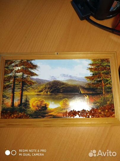 Картины накатка и из янтаря,металла и вышитая