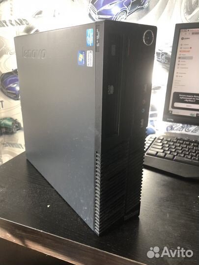 Lenovo Thinkcentre m72e