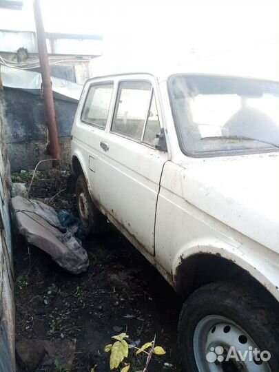 Нива 2121 на запчасти