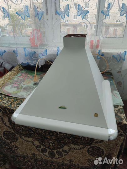 Кухонная вытяжка бу 