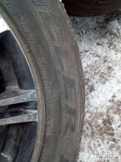 Bridgestone B650 235/55 R17
