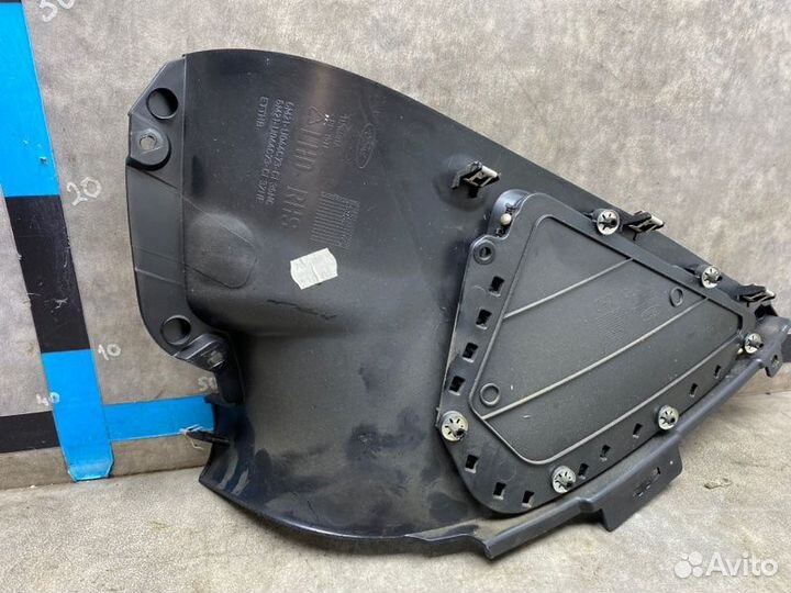 Накладка центральной консоли правая Ford S-Max 1