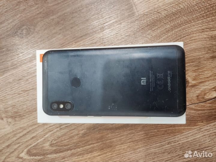 Xiaomi Mi A2 Lite Android One, 3/32 ГБ