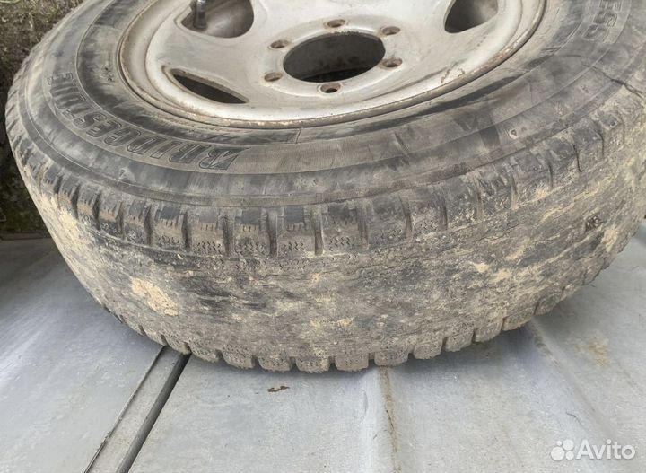 Колеса 185/80 R15 (6х139.7)