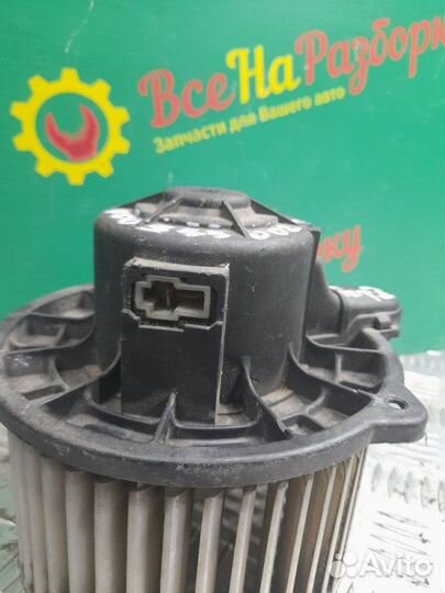 Моторчик печки Hyundai Getz хечбэк 1.3 1.1 2007