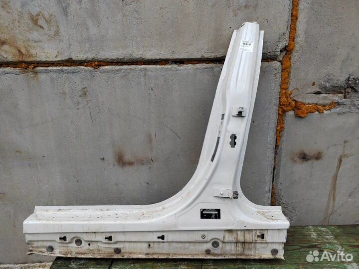 Порог левый BMW 3-Series/M3