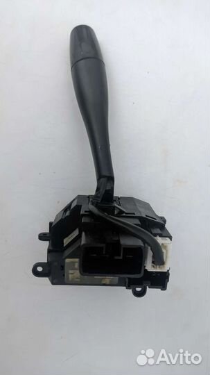 Переключатель поворотов Мицубиси Каризма