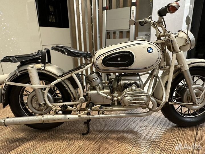 Коллекционный мотоцикл BMW