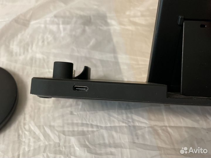 Беспроводная зарядка для iPhone