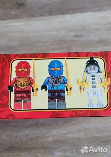 Конструктор Ninja Битва дракона Молнии и Робота