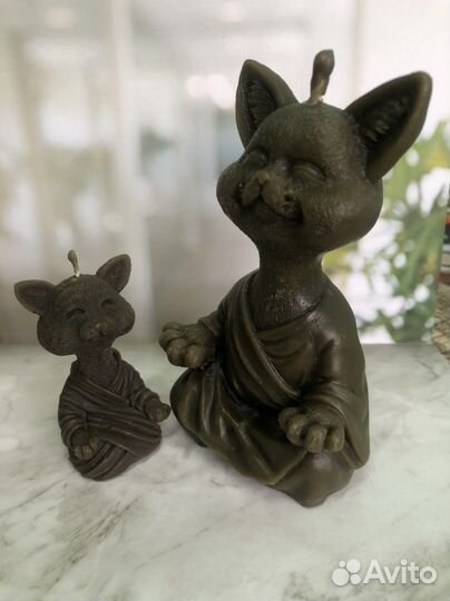 Свеча Кот-йог