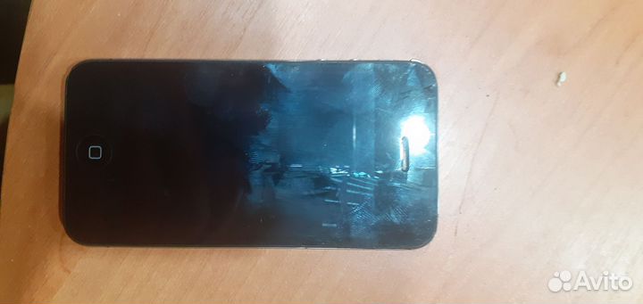 iPhone 4, 8 ГБ