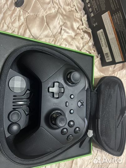 Xbox One controller elite v2