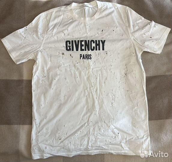 Футболка белая Givenchy