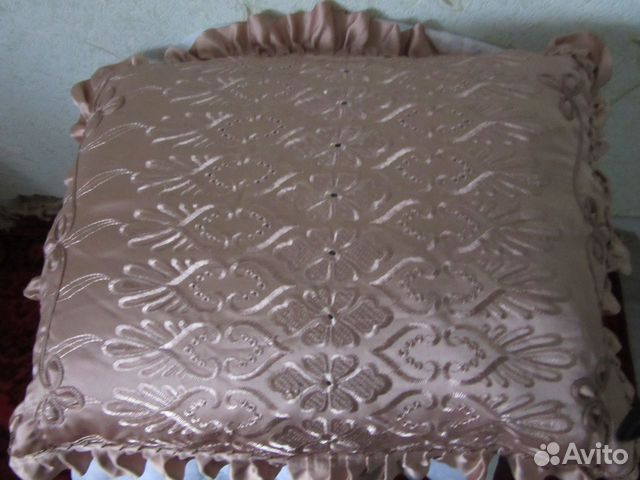 Подушка диванная