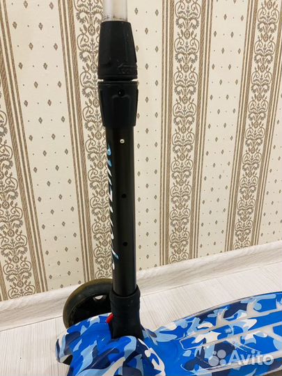 Крепкий самокат до 80 кг