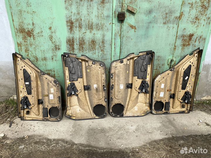 Дверные карты Mercedes-Benz W210