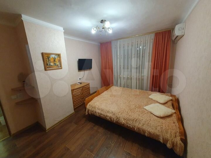 2-к. квартира, 43 м², 3/5 эт.