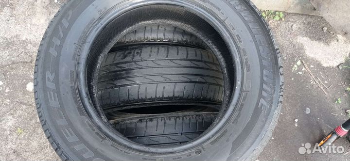 Bridgestone Dueler H/P 215/65 R16