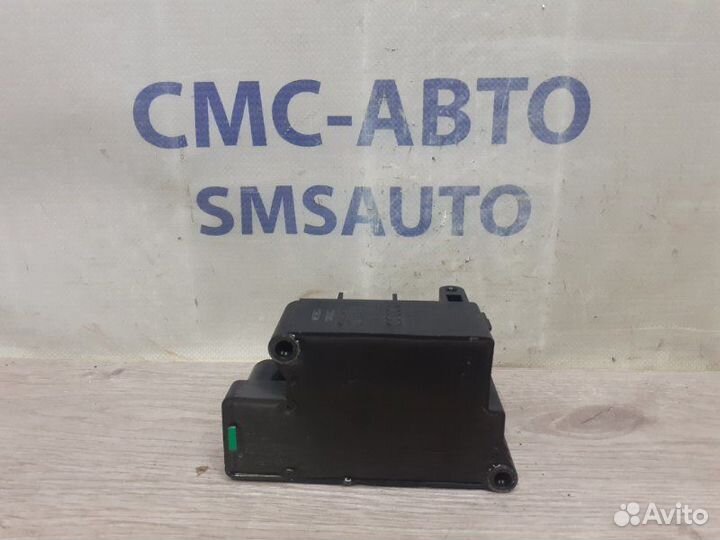 Блок клапанов пневмоподвески Audi A6 Allroad C7