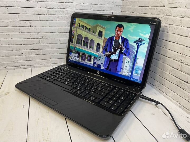 Игровой ноутбук Hp 2 видеокарты / 240 SSD / 4 ядра