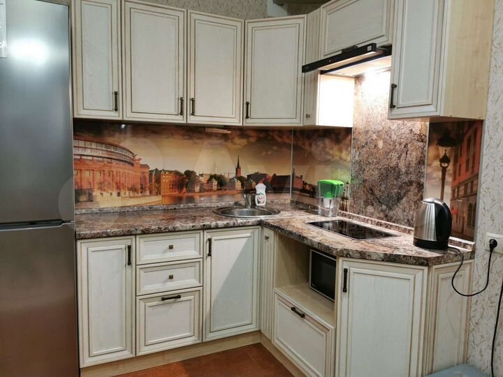 3-к. квартира, 55 м², 7/17 эт.