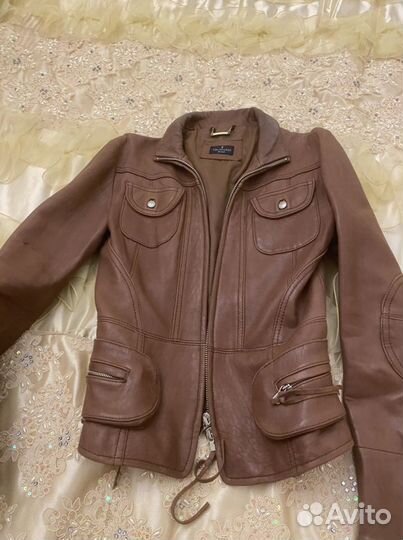 Куртка Труссарди кожа 42