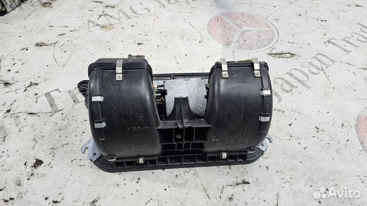 Moтoр печки нa Мerсеdеs-Вenz R129 SL