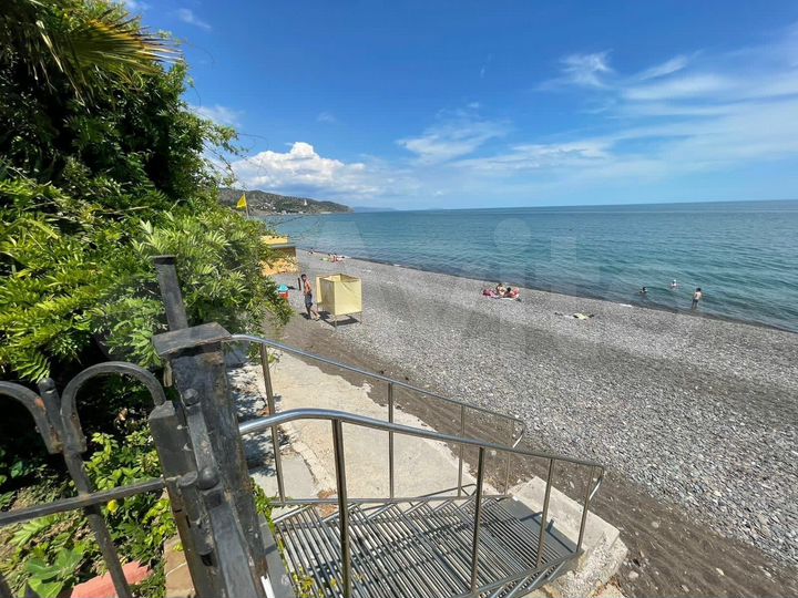 Коттедж 200 м² на участке 20 сот.