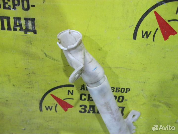 Mitsubishi L-200 Бачок омывателя (под один моторчи